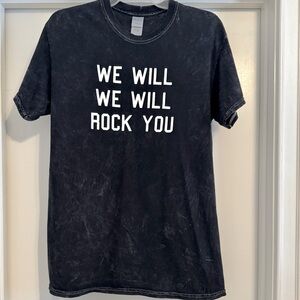 Black Graphic T-Shirt We Will Rock You Size M
